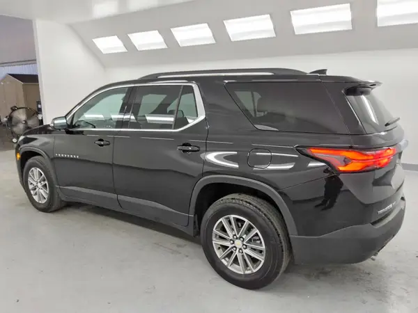 1GNEVGKW7PJ270419 2023 CHEVROLET TRAVERSE - Image 2