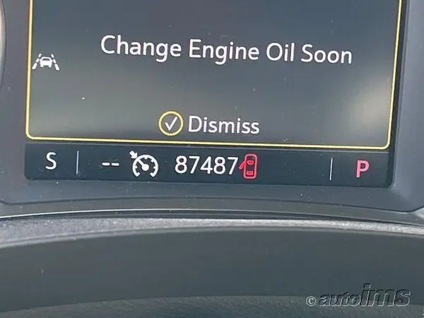 1GNEVGKW7PJ272378 2023 CHEVROLET TRAVERSE - Image 2