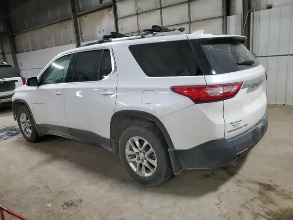 1GNEVGKW8JJ110511 2018 CHEVROLET TRAVERSE - Image 2