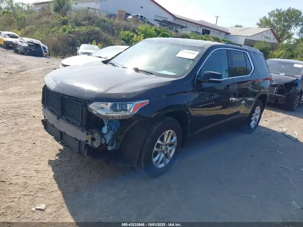 1GNEVGKW8JJ137921 2018 CHEVROLET TRAVERSE - Image 2