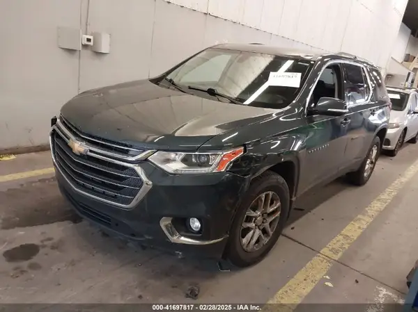 1GNEVGKW8JJ141435 2018 CHEVROLET TRAVERSE - Image 2