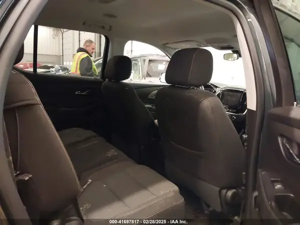 1GNEVGKW8JJ141435 2018 CHEVROLET TRAVERSE - Image 8