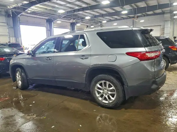 1GNEVGKW8JJ192837 2018 CHEVROLET TRAVERSE - Image 2