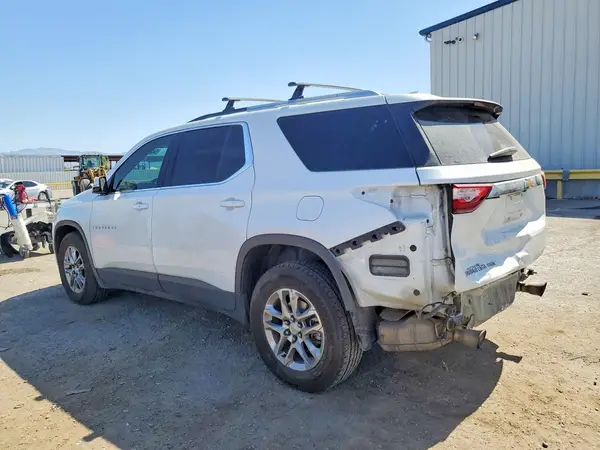 1GNEVGKW8JJ262725 2018 CHEVROLET TRAVERSE - Image 2