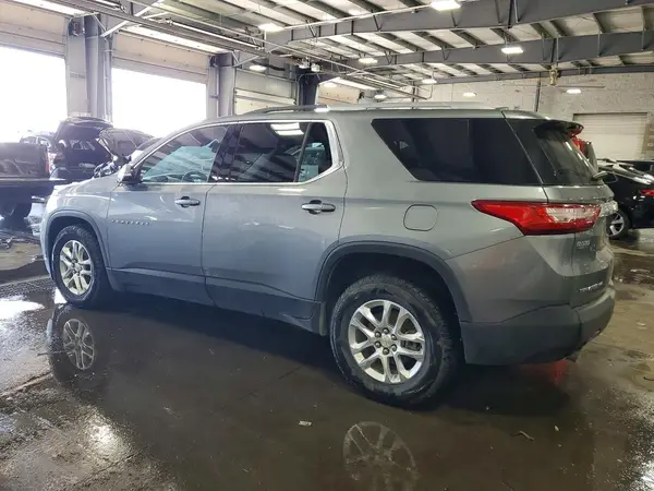 1GNEVGKW8JJ265835 2018 CHEVROLET TRAVERSE - Image 2