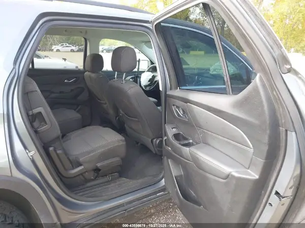 1GNEVGKW8KJ141159 2019 CHEVROLET TRAVERSE - Image 8