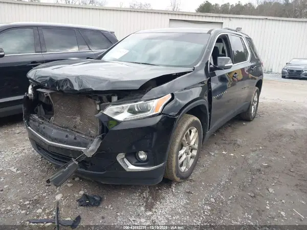 1GNEVGKW8KJ218922 2019 CHEVROLET TRAVERSE - Image 2