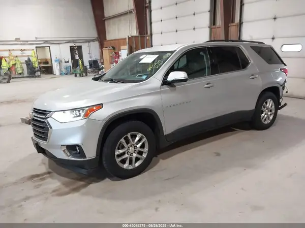 1GNEVGKW8KJ283754 2019 CHEVROLET TRAVERSE - Image 2