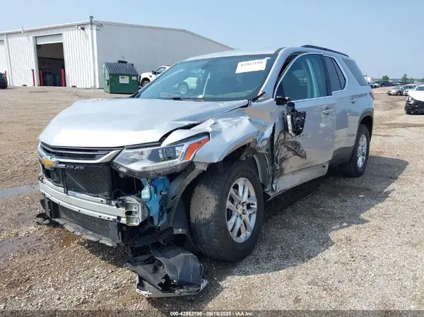 1GNEVGKW8LJ110110 2020 CHEVROLET TRAVERSE - Image 2