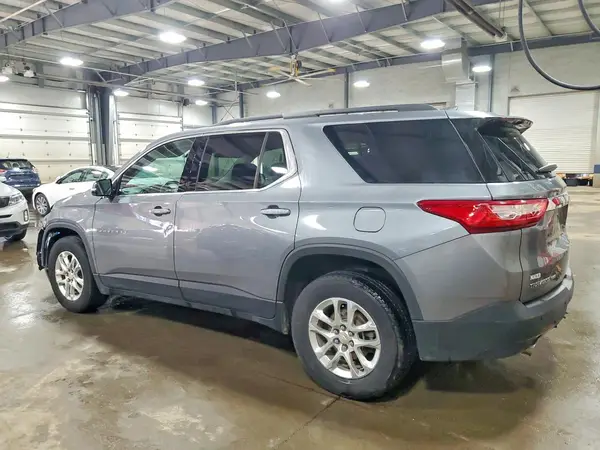 1GNEVGKW8LJ218761 2020 CHEVROLET TRAVERSE - Image 2