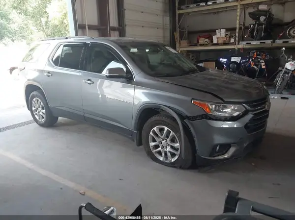 1GNEVGKW8LJ265689 2020 CHEVROLET TRAVERSE - Image 1