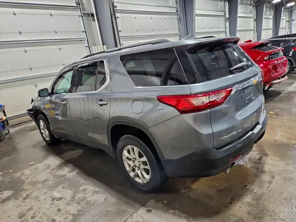 1GNEVGKW8MJ101571 2021 CHEVROLET TRAVERSE - Image 2