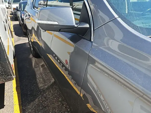 1GNEVGKW8MJ185066 2021 CHEVROLET TRAVERSE - Image 1