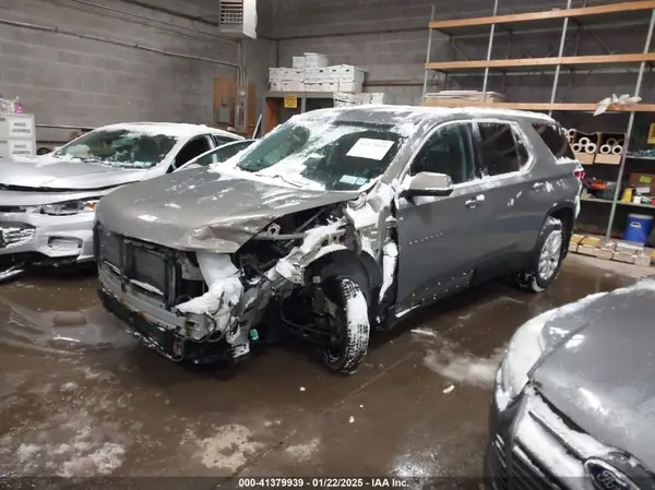 1GNEVGKW9JJ115491 2018 CHEVROLET TRAVERSE - Image 2