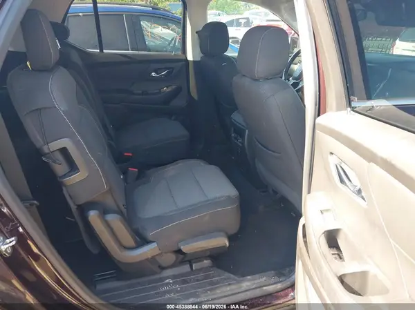 1GNEVGKW9JJ122747 2018 CHEVROLET TRAVERSE - Image 8