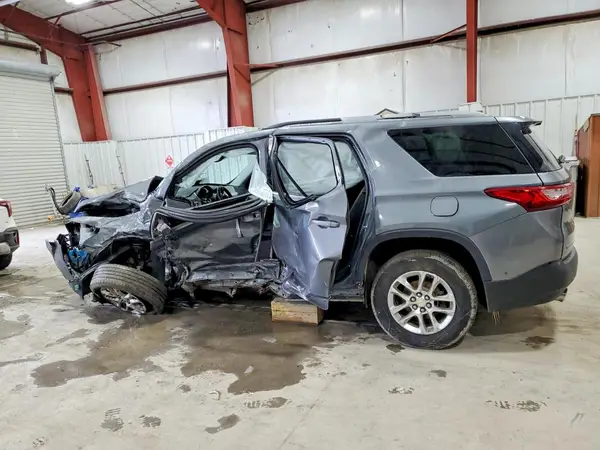 1GNEVGKW9JJ147082 2018 CHEVROLET TRAVERSE - Image 2