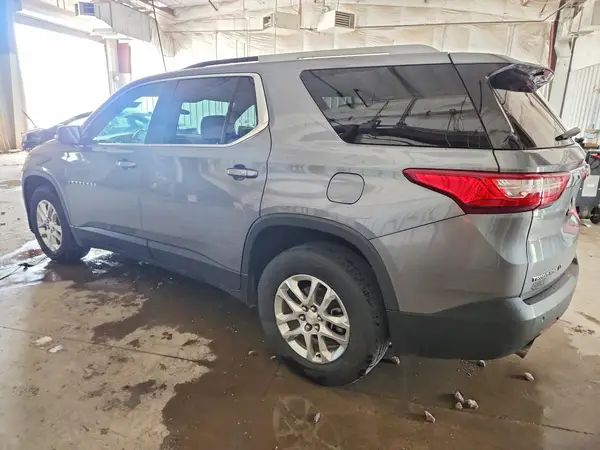 1GNEVGKW9JJ229068 2018 CHEVROLET TRAVERSE - Image 2