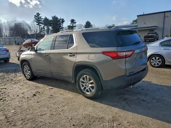 1GNEVGKW9JJ244797 2018 CHEVROLET TRAVERSE - Image 2