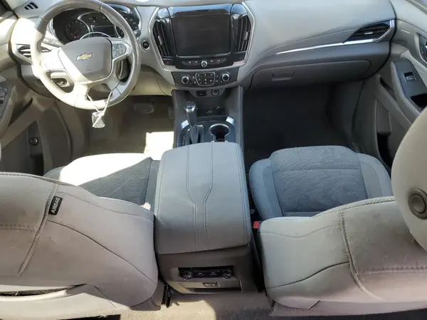 1GNEVGKW9JJ250678 2018 CHEVROLET TRAVERSE - Image 8