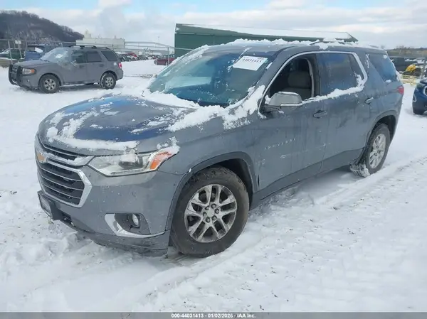 1GNEVGKW9JJ260403 2018 CHEVROLET TRAVERSE - Image 2