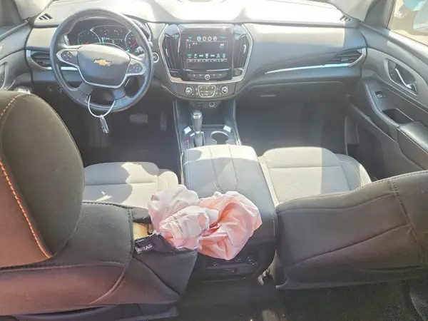 1GNEVGKW9JJ272678 2018 CHEVROLET TRAVERSE - Image 8