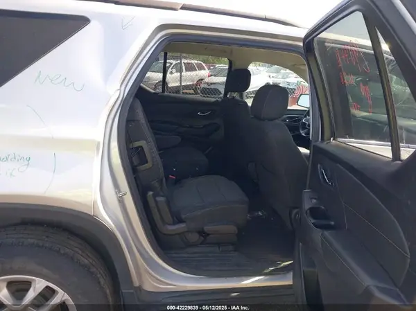 1GNEVGKW9LJ108558 2020 CHEVROLET TRAVERSE - Image 8
