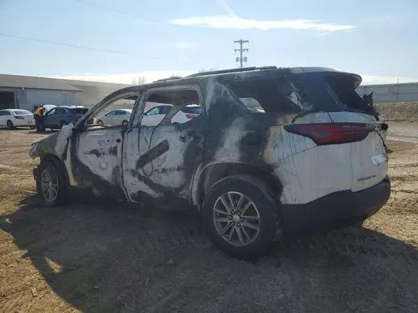 1GNEVGKW9PJ253914 2023 CHEVROLET TRAVERSE - Image 2