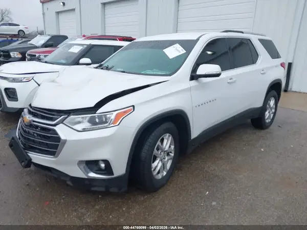 1GNEVGKWXJJ139413 2018 CHEVROLET TRAVERSE - Image 2