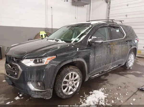 1GNEVGKWXJJ160293 2018 CHEVROLET TRAVERSE - Image 2