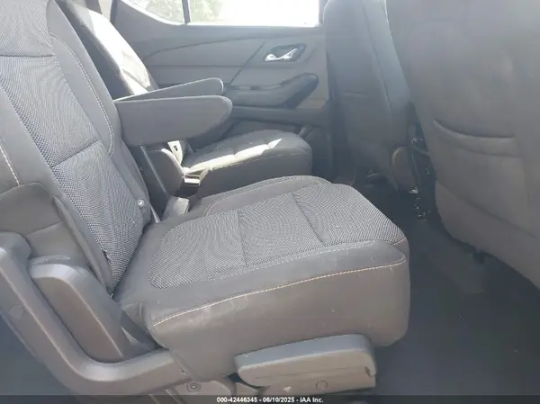 1GNEVGKWXJJ163338 2018 CHEVROLET TRAVERSE - Image 8