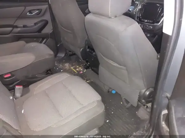 1GNEVGKWXJJ179734 2018 CHEVROLET TRAVERSE - Image 8