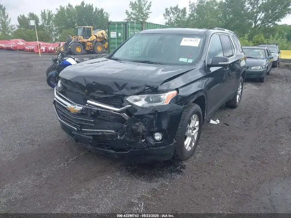 1GNEVGKWXJJ213302 2018 CHEVROLET TRAVERSE - Image 2