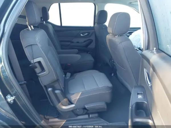 1GNEVGKWXJJ248079 2018 CHEVROLET TRAVERSE - Image 8