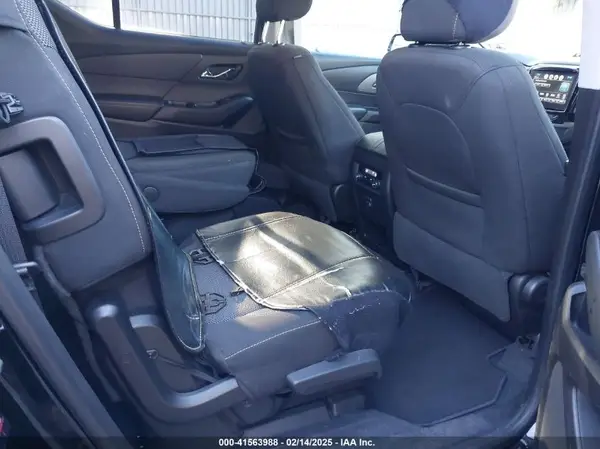 1GNEVGKWXJJ271510 2018 CHEVROLET TRAVERSE - Image 8