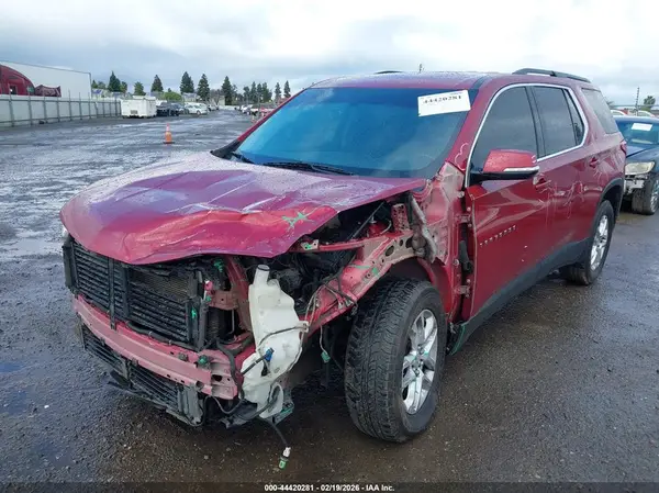 1GNEVGKWXKJ121138 2019 CHEVROLET TRAVERSE - Image 2