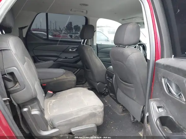 1GNEVGKWXKJ121138 2019 CHEVROLET TRAVERSE - Image 8