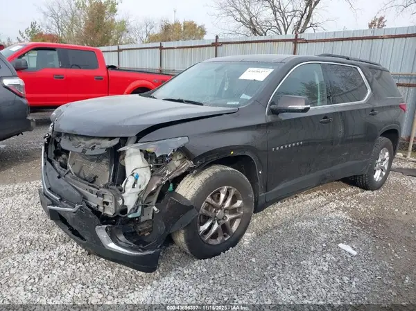 1GNEVGKWXKJ170176 2019 CHEVROLET TRAVERSE - Image 2