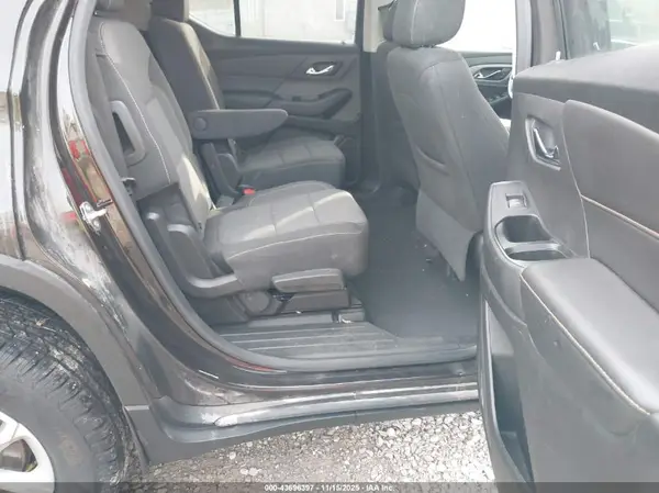 1GNEVGKWXKJ170176 2019 CHEVROLET TRAVERSE - Image 8