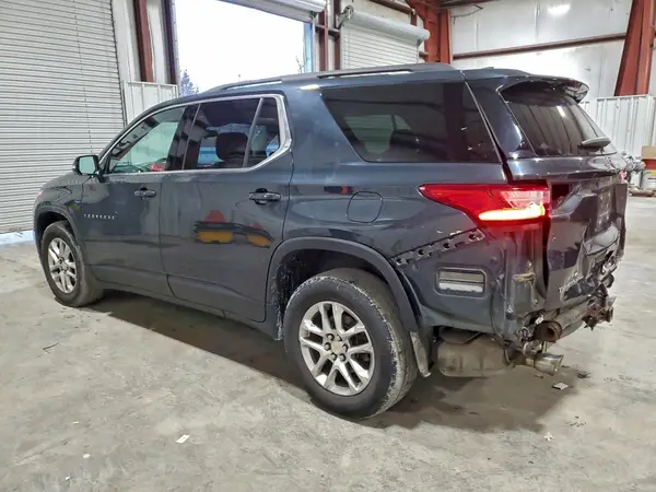 1GNEVGKWXKJ258015 2019 CHEVROLET TRAVERSE - Image 2