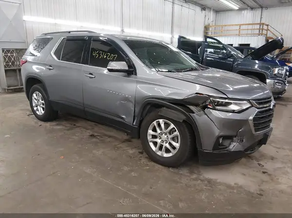 1GNEVGKWXKJ258497 2019 CHEVROLET TRAVERSE - Image 1