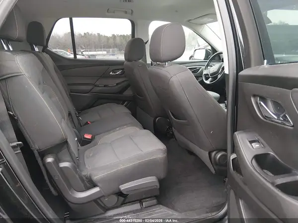 1GNEVGKWXKJ266826 2019 CHEVROLET TRAVERSE - Image 8