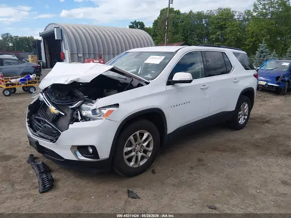 1GNEVGKWXKJ303468 2019 CHEVROLET TRAVERSE - Image 2
