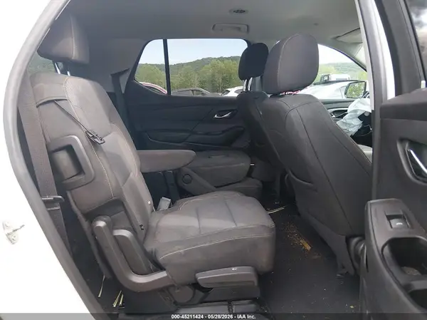 1GNEVGKWXKJ303468 2019 CHEVROLET TRAVERSE - Image 8