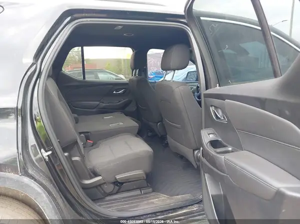 1GNEVGKWXPJ134785 2023 CHEVROLET TRAVERSE - Image 8