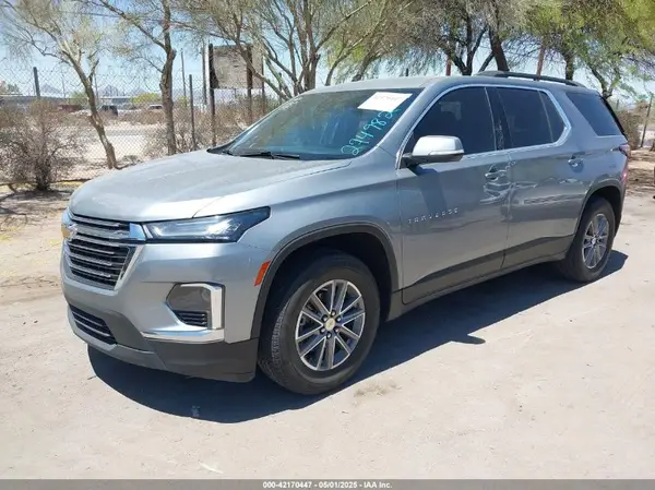 1GNEVGKWXPJ274982 2023 CHEVROLET TRAVERSE - Image 2