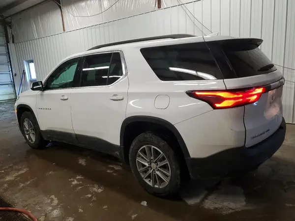 1GNEVGKWXPJ342312 2023 CHEVROLET TRAVERSE - Image 2