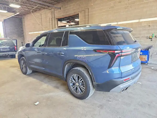 1GNEVGRS0SJ301683 2025 CHEVROLET TRAVERSE - Image 2