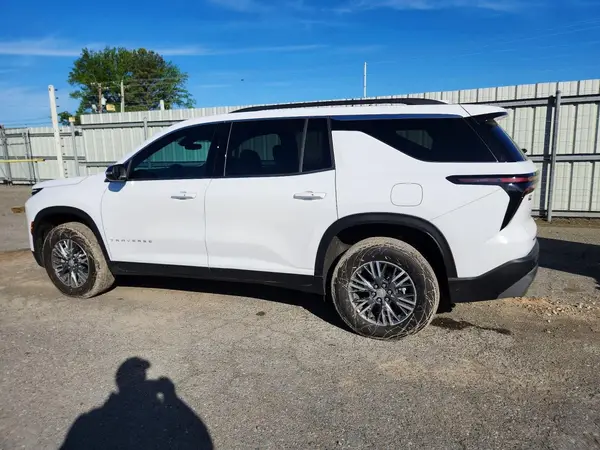 1GNEVGRS1SJ163491 2025 CHEVROLET TRAVERSE - Image 2