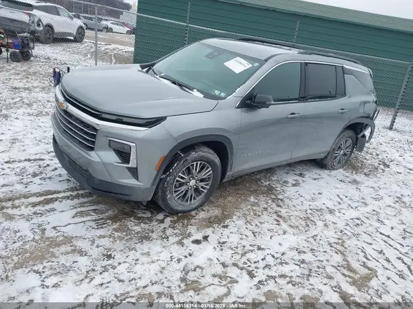 1GNEVGRS1SJ278382 2025 CHEVROLET TRAVERSE - Image 2