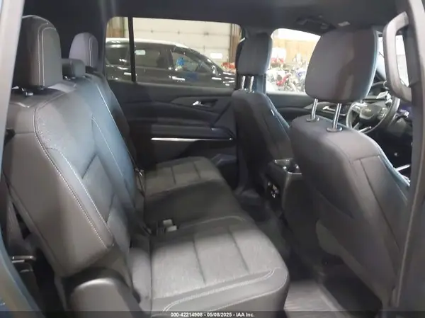 1GNEVGRS2SJ185659 2025 CHEVROLET TRAVERSE - Image 8